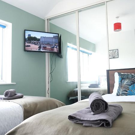 Bee Stays - Northway House Warrington  Esterno foto