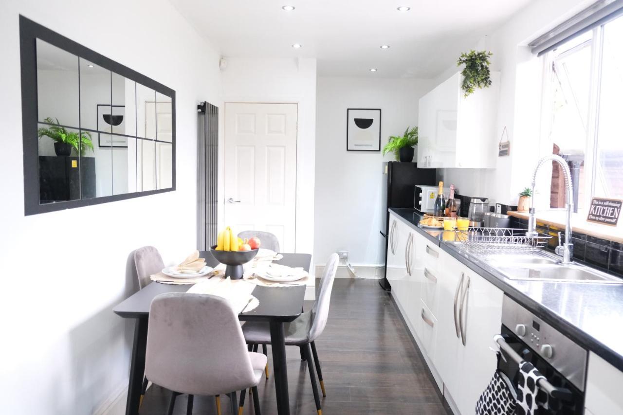 Bee Stays - Northway House Warrington  Esterno foto