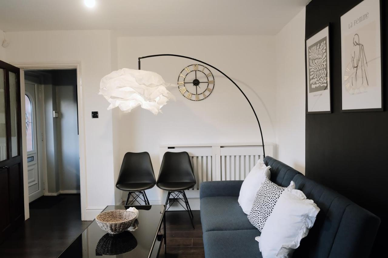 Bee Stays - Northway House Warrington  Esterno foto