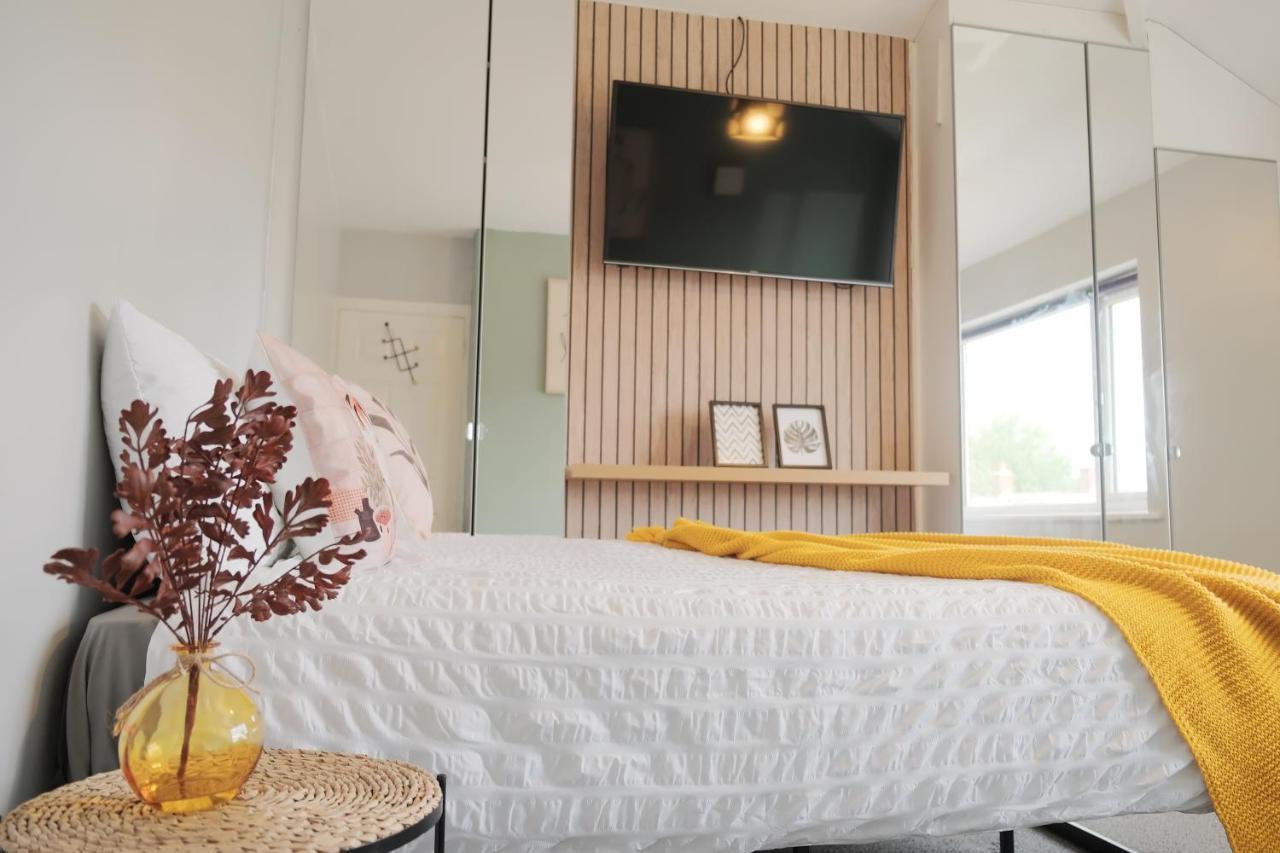 Bee Stays - Northway House Warrington  Esterno foto