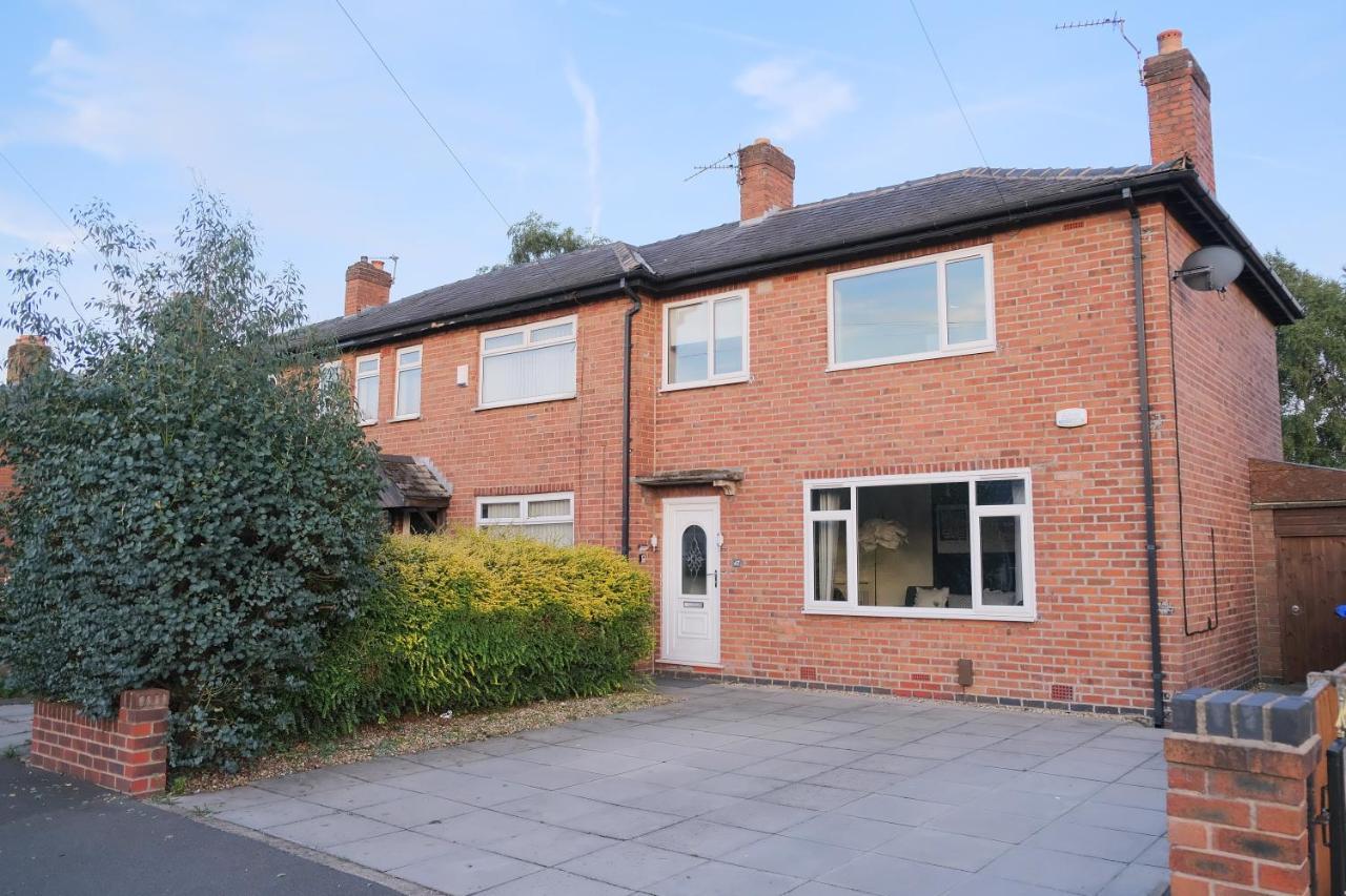 Bee Stays - Northway House Warrington  Esterno foto